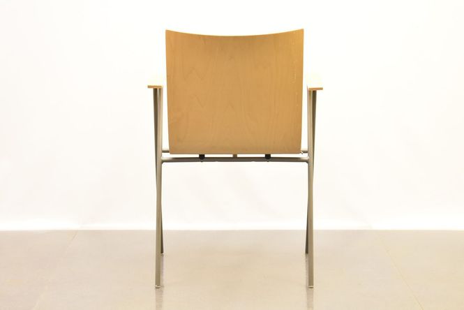 Hovedbilde EFG stol, bjørk