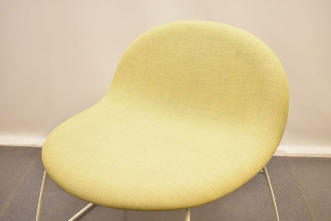 Hovedbilde Gubi 3D armchairs